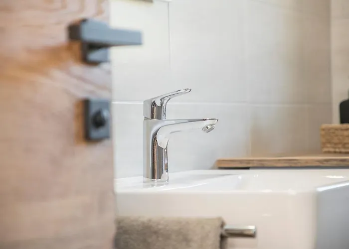 Mountain Base * 피버브룬